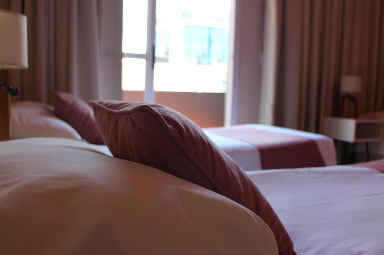Hotel City Posadas Kültér fotó