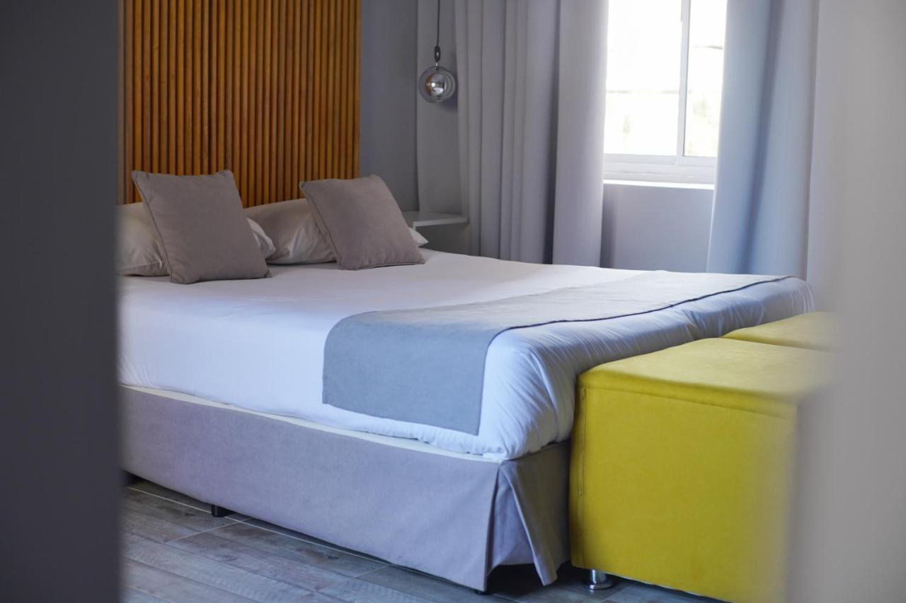 Hotel City Posadas Kültér fotó