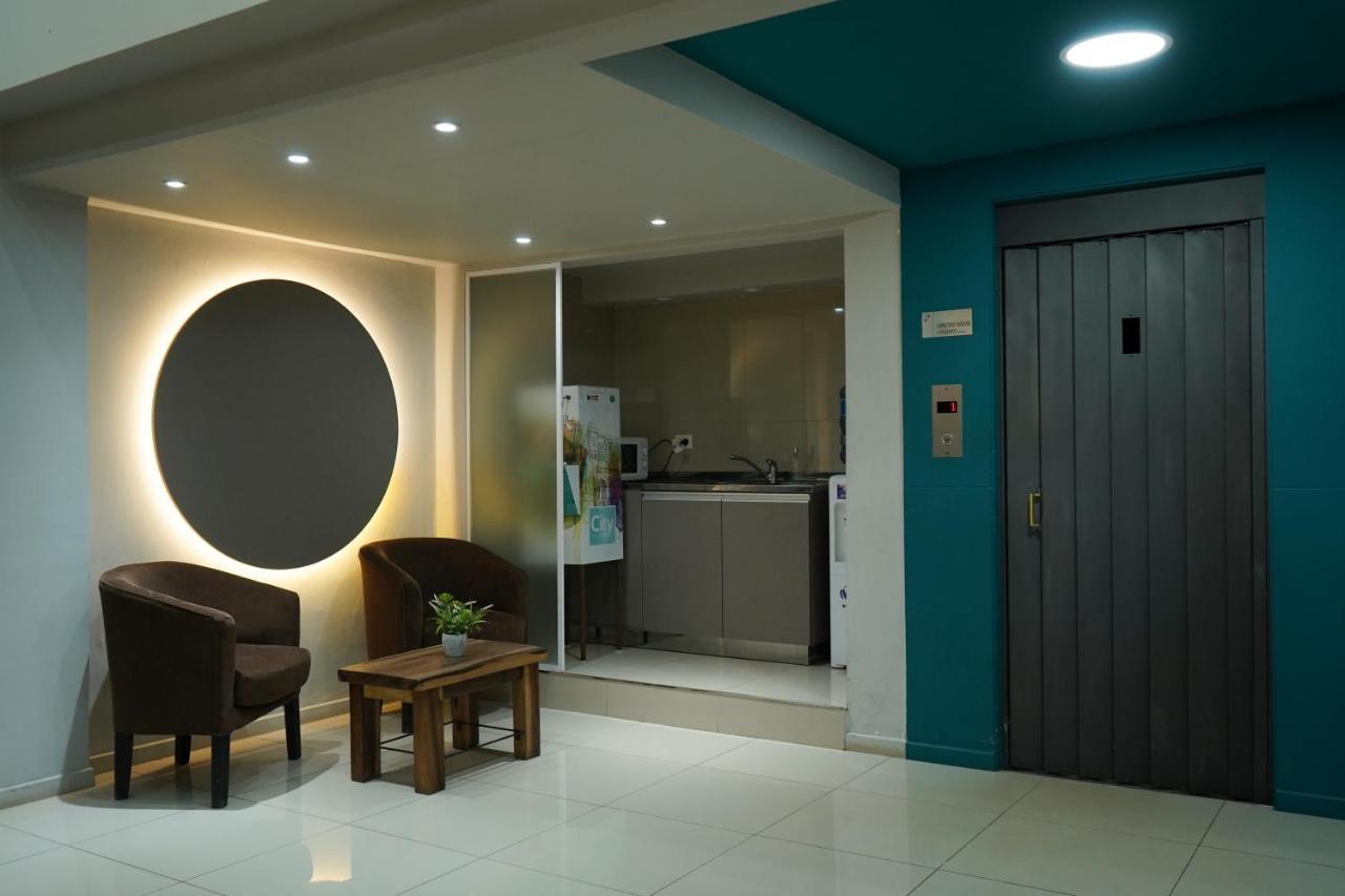 Hotel City Posadas Kültér fotó