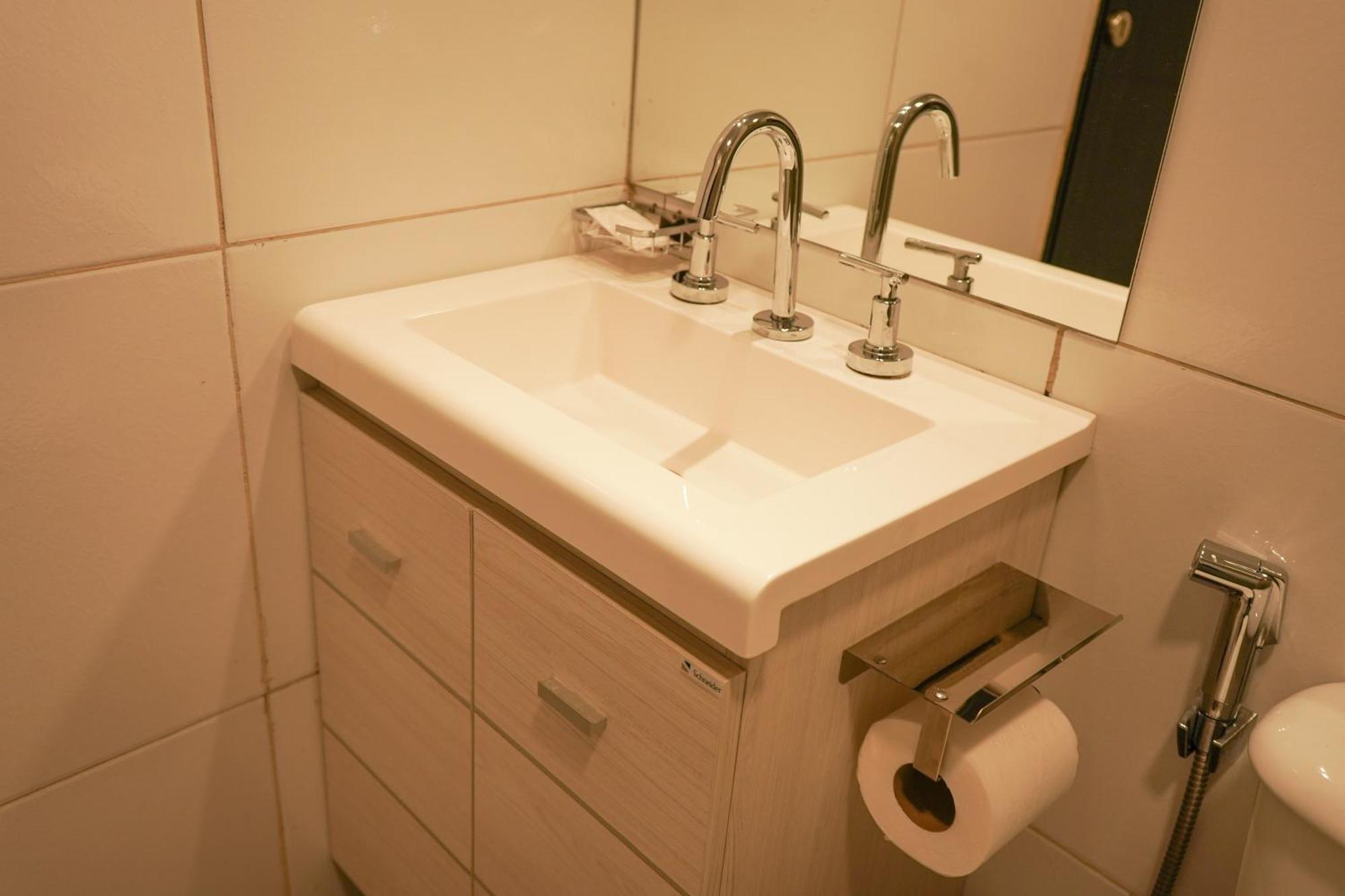Hotel City Posadas Kültér fotó