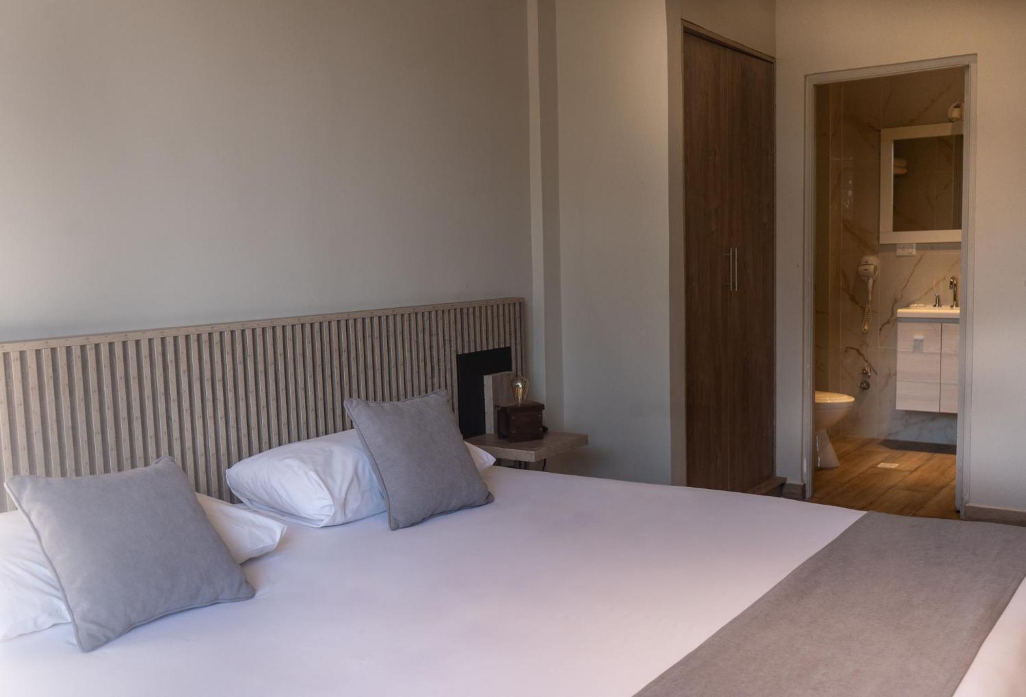 Hotel City Posadas Kültér fotó