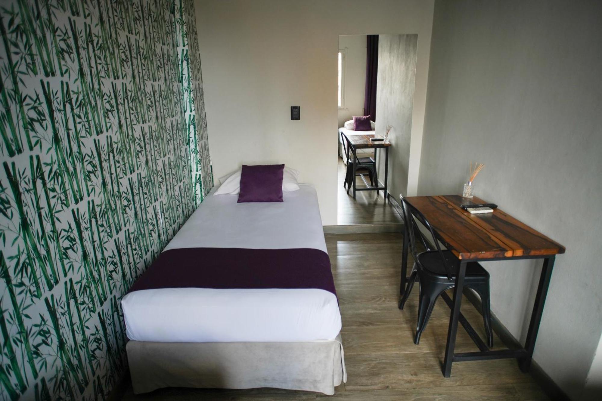 Hotel City Posadas Kültér fotó