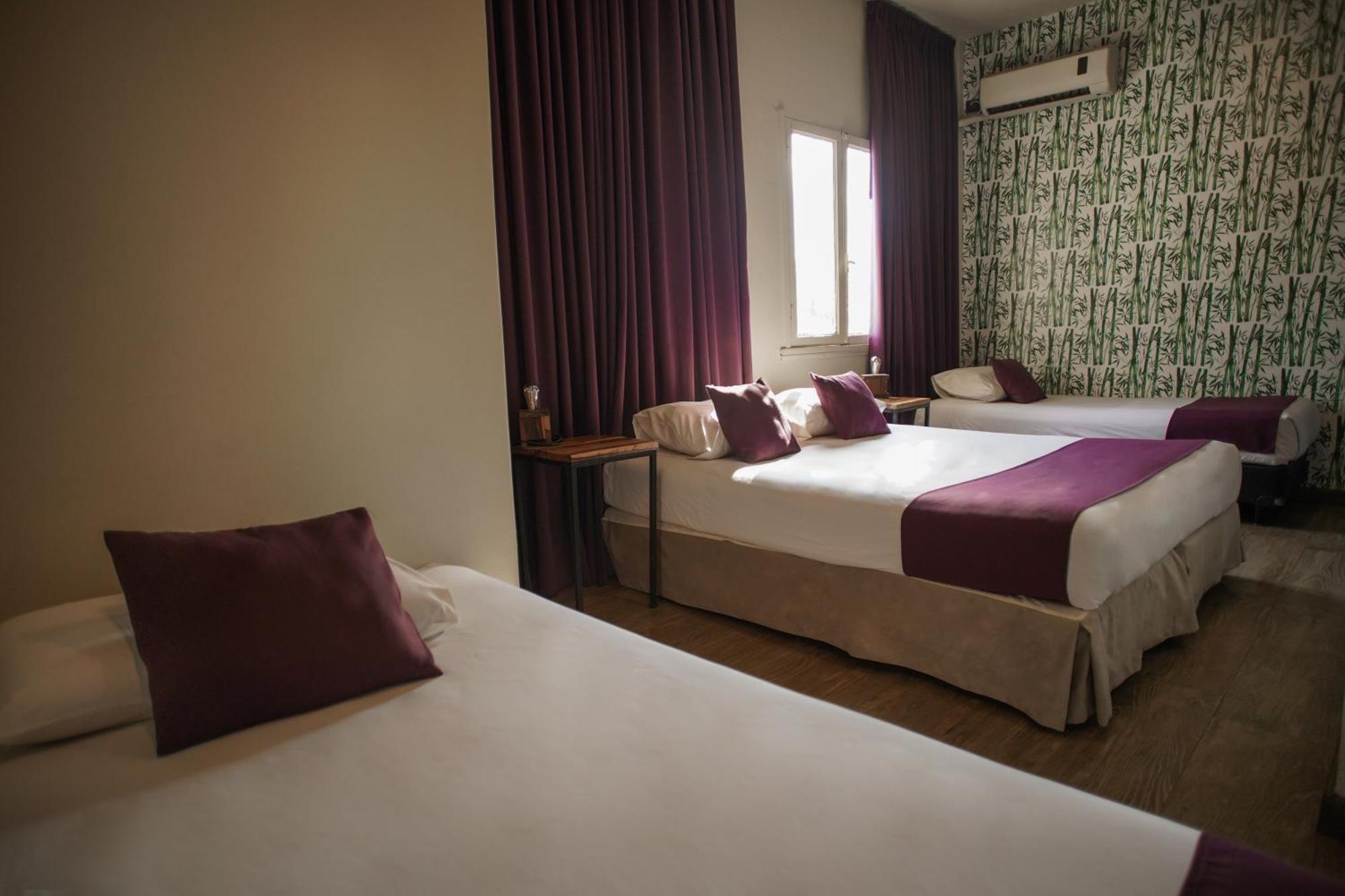 Hotel City Posadas Kültér fotó