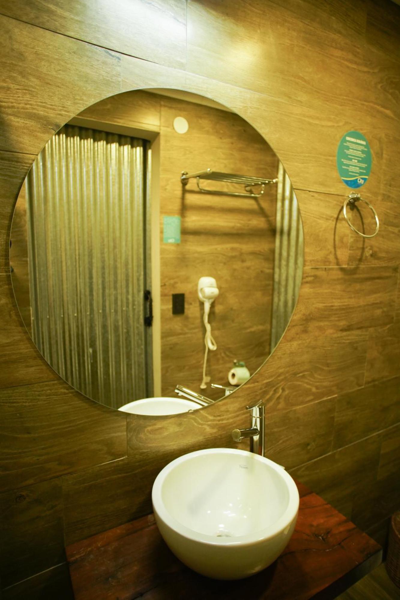 Hotel City Posadas Kültér fotó